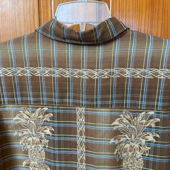 Tommy Bahama Brown Hawaiian island floral 100% silk men’s size XL - Picture 4 of 9